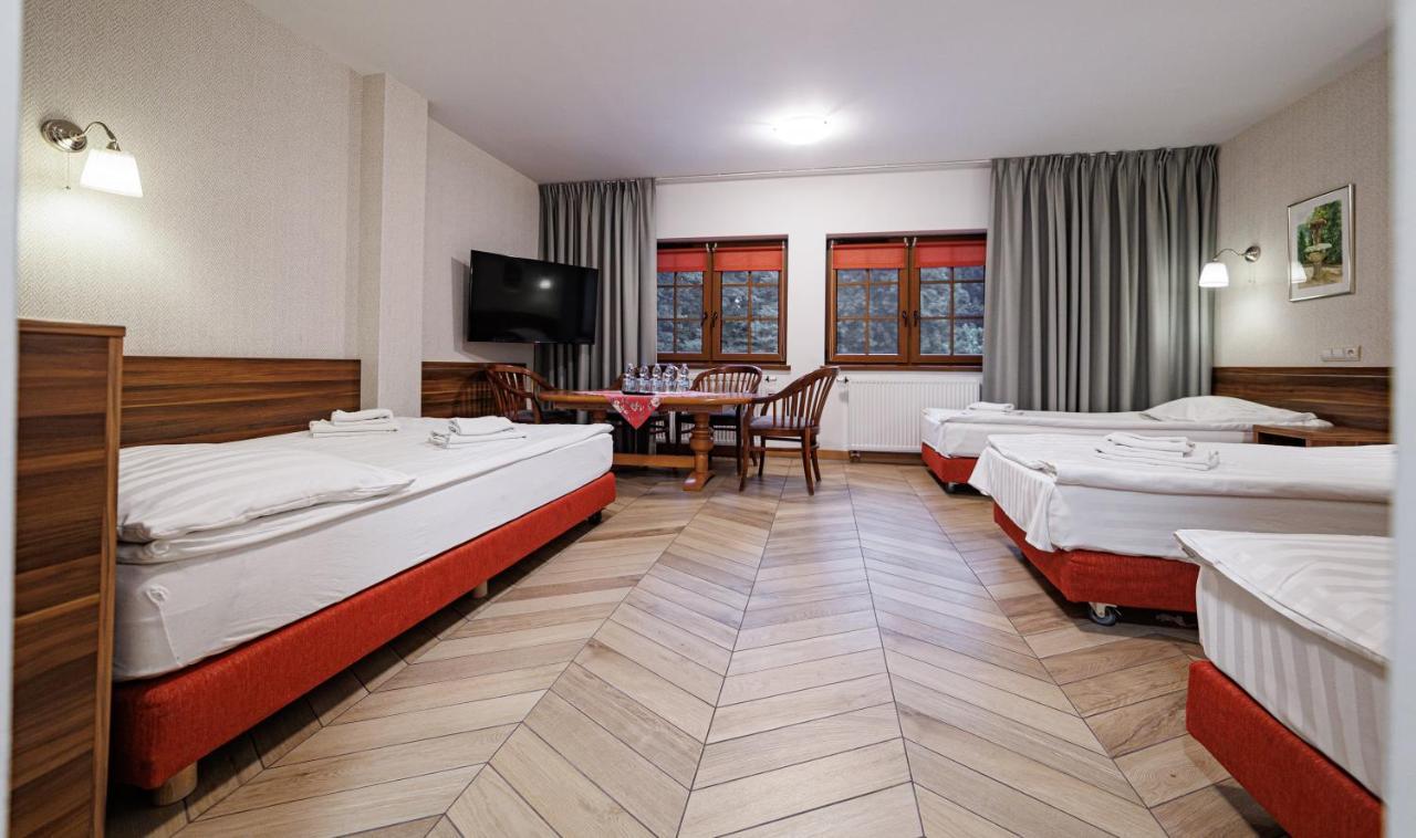 Lesne Patio Hotel Katowice Exterior photo